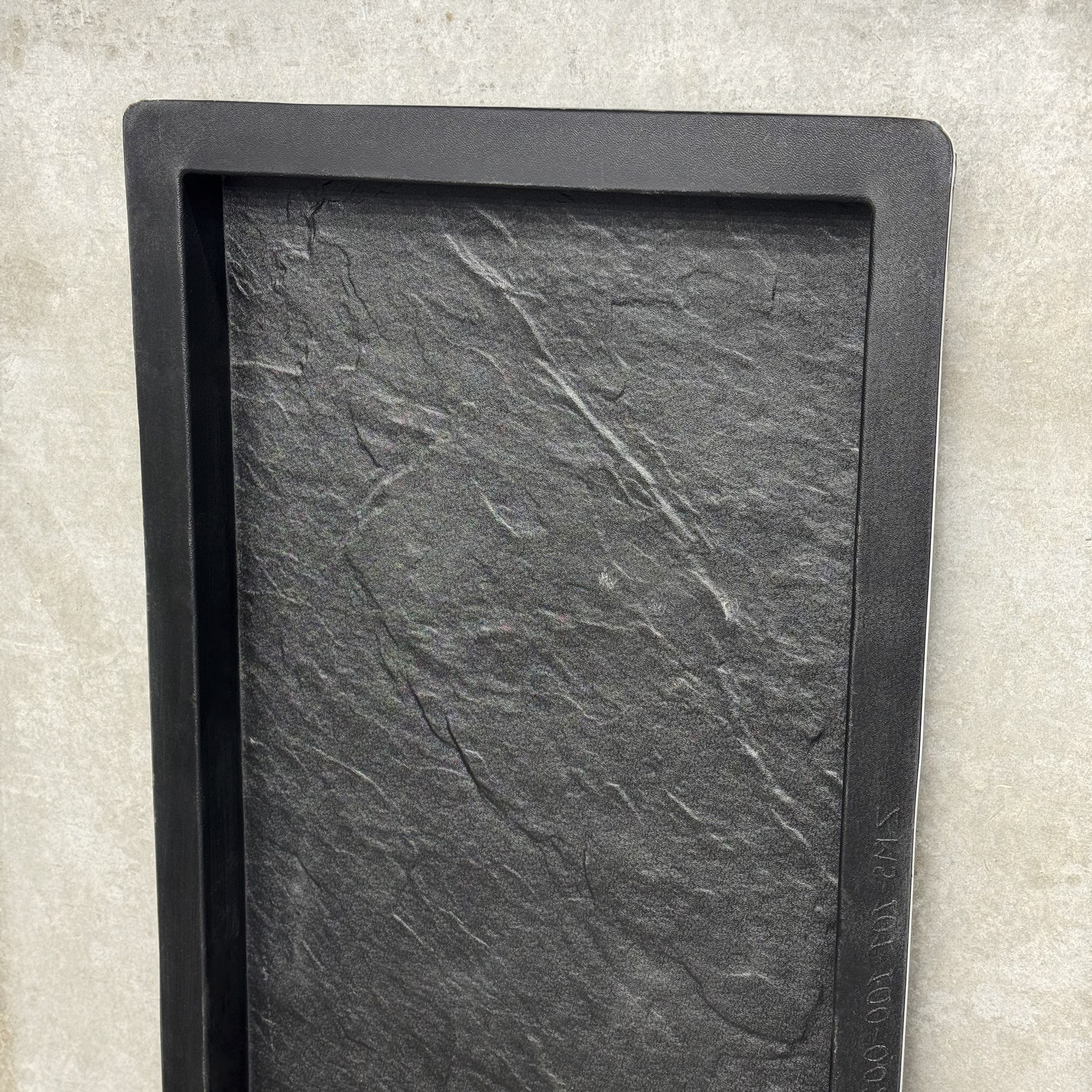 Форма для пошаговой плитки «Песчаник» (1000х420х40)